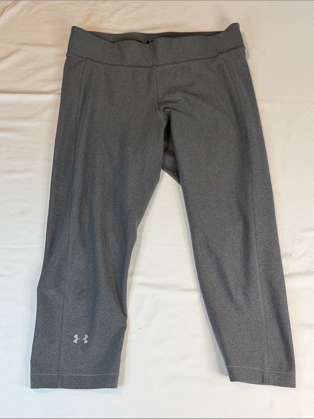 Under Armour Gray Cropped Performance Leggings